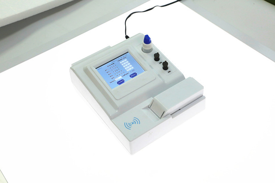 Máy phân tích protein cụ thể 3 kênh chuyên nghiệp Máy phân tích Hba1c xách tay